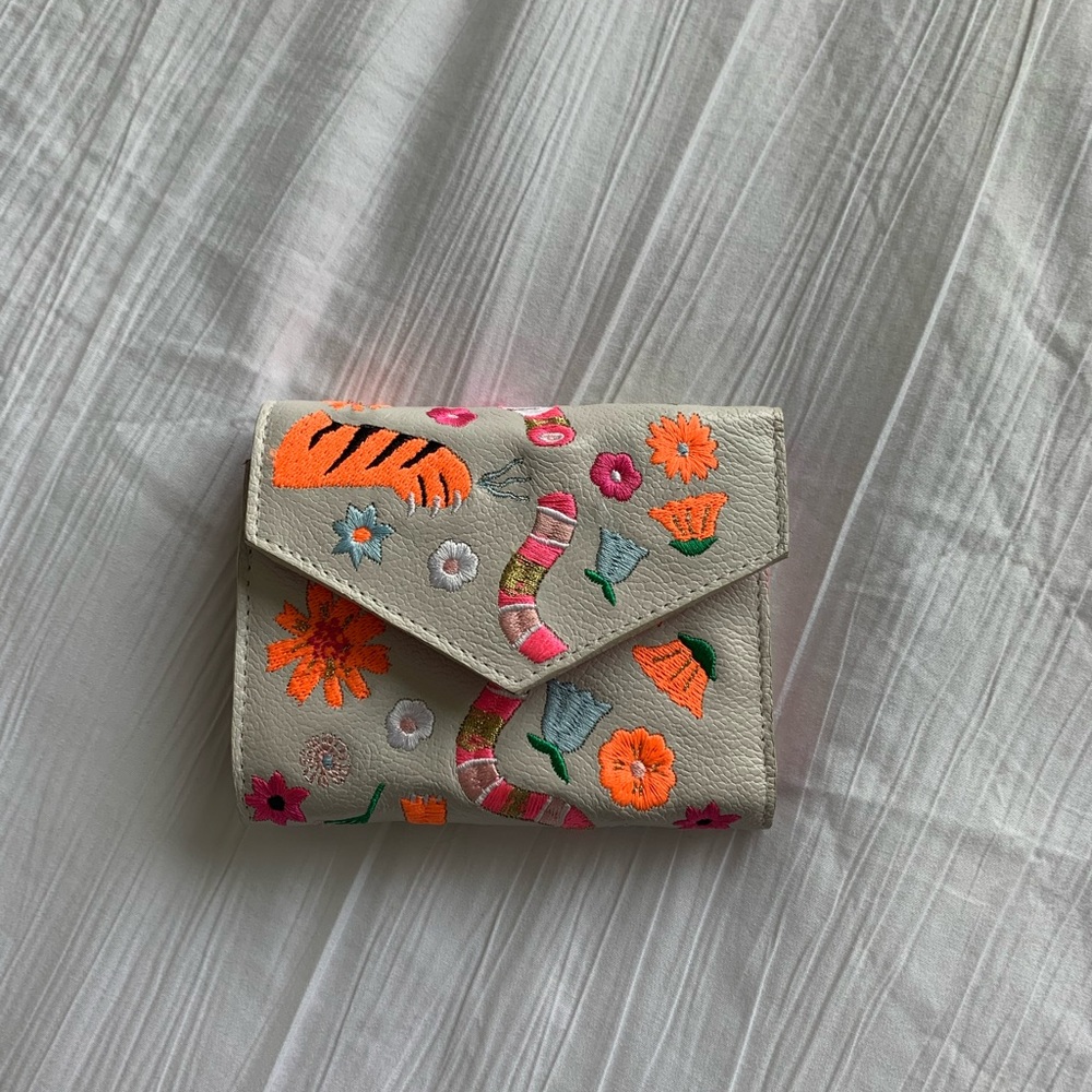 Min & Mon Fiona embroidered Wallet